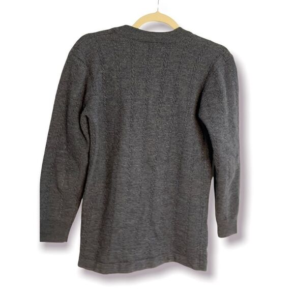 Vintage Ports Cardigan - Picture 2 of 8